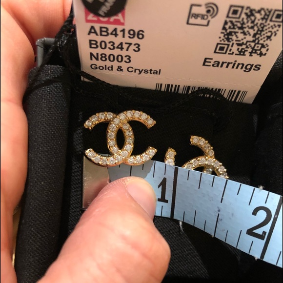 ❌SOLD❌CHANEL 20A Gold & Crystal Stud Logo Earrings - Picture 10 of 13